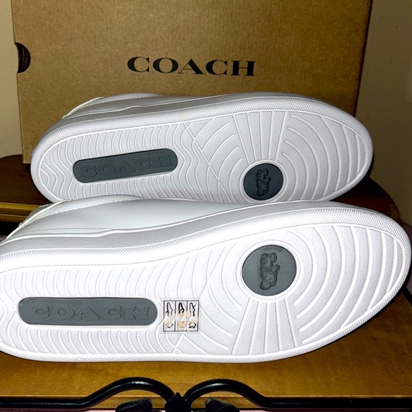 Coach Clip Leather Low Top/ Optic white/chalk Size 7 New in Box/ Tennis shoe - Picture 6 of 6